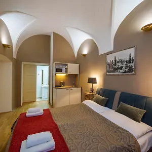 Old Town - Michalska 4*, Praga Czechy