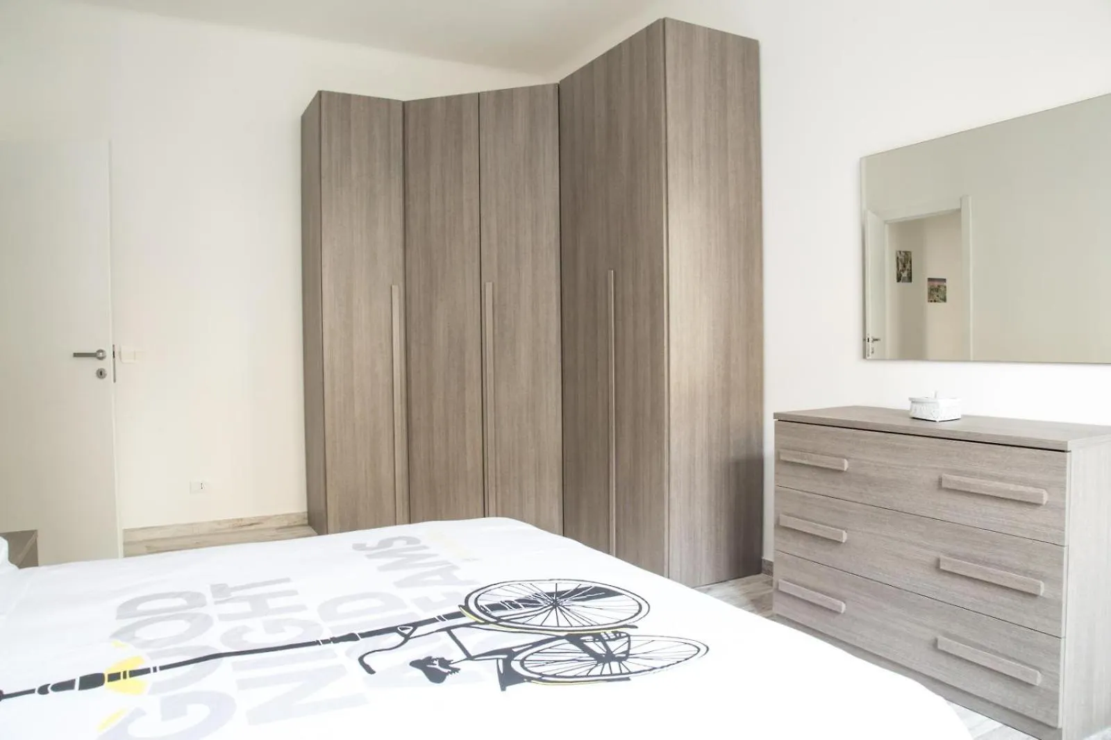 Appartamento Mi Suzzani Milano 0*,